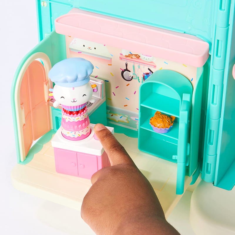 bakey-with-cakey-kitchen-gabbys-dollhouse.jpeg