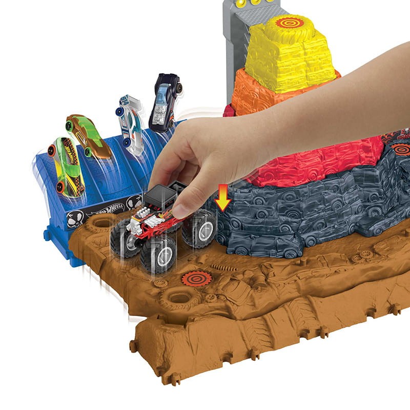 tor-hot-wheels-monster-crush-yard-zestaw-dodatki-autko-mattel.jpg