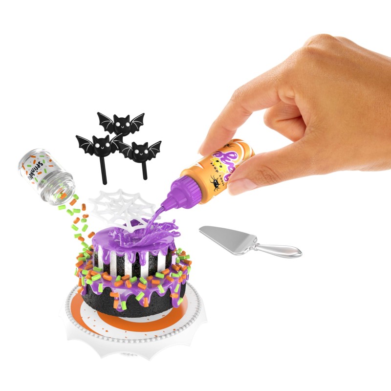 531111C3-MGAs-Miniverse-Make-It-Mini-Diner-Halloween.jpg