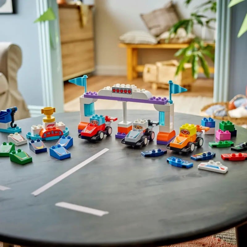 lego-duplo-zestaw-formula-1-bolidy-klocki-7.jpg