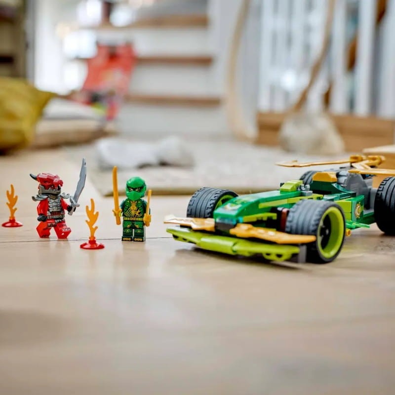 klocki-samochod-lloyda-lego-ninjago-3.jpg