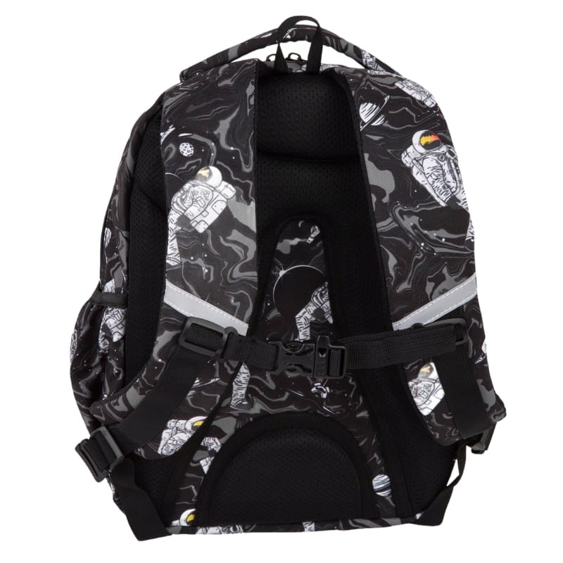 plecak-szkolny-coolpack-czarny-kieszenie-chlopiecy-nasa-astronauta-kosmos-tyl.jpg