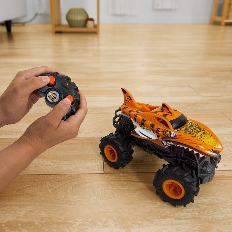 mattel-hot-wheels-samochod-auto-zdalnie-sterowane (2) (1).jpg