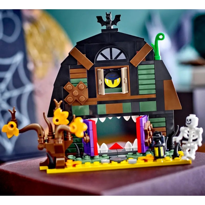 lego-iconic-halloweenowa-stodola-halloween.jpg