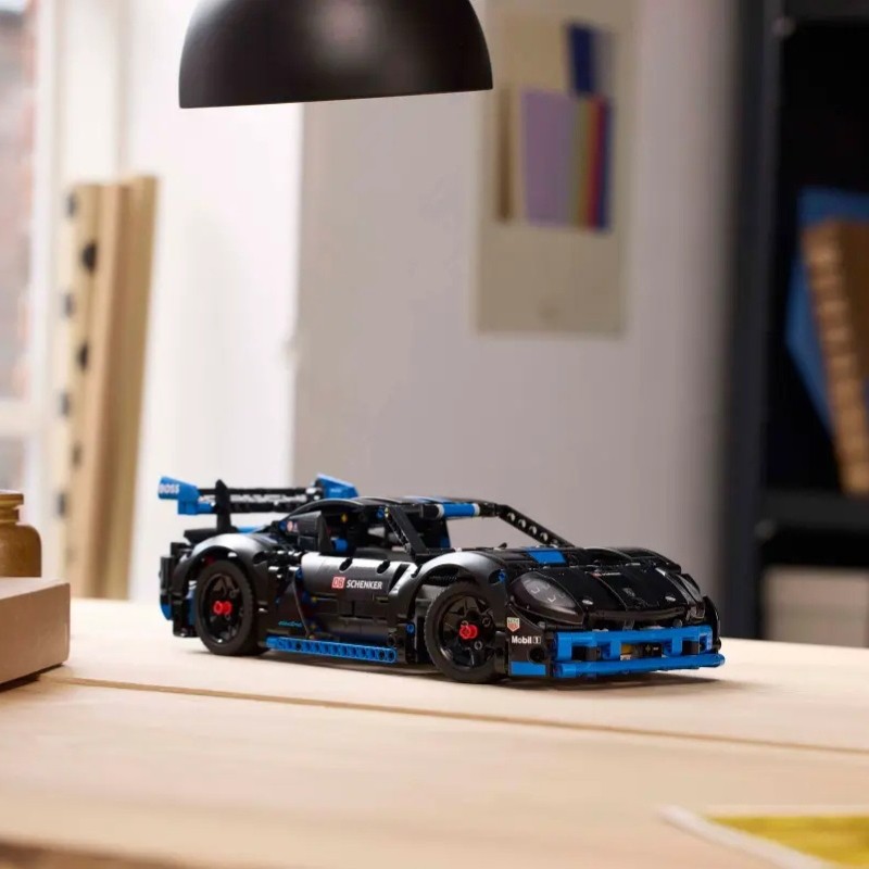klocki-lego-technic-pojazd-auto-Samochód-wyścigowy-Porsche-GT4-e-Performance (1).jpg