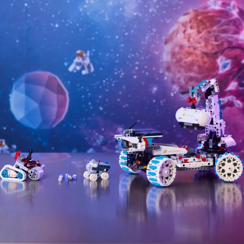 klocki-lego-technic-Kosmiczny-łazik-księżycowy-Lunar-Outpost (2).jpg