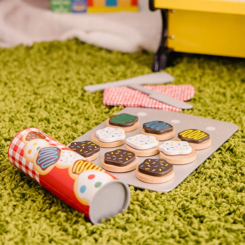 melissa-doug-cukiernia-zestaw-z-drewnianymi-ciasteczkami-29-elem-20155228 (6)_800.jpg