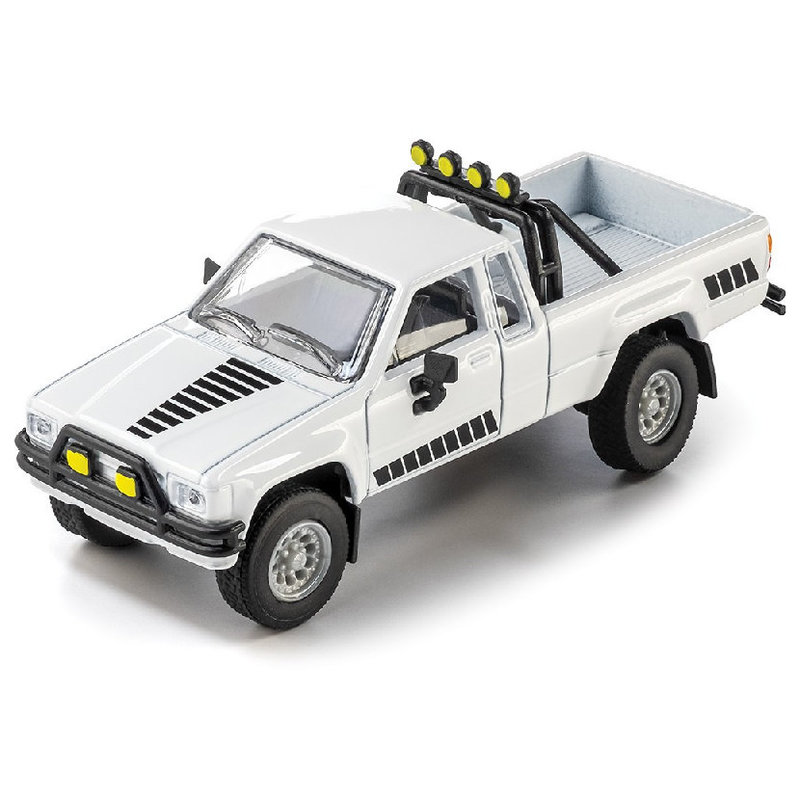 8505001000_TOYOTA_HILUX (9).jpg