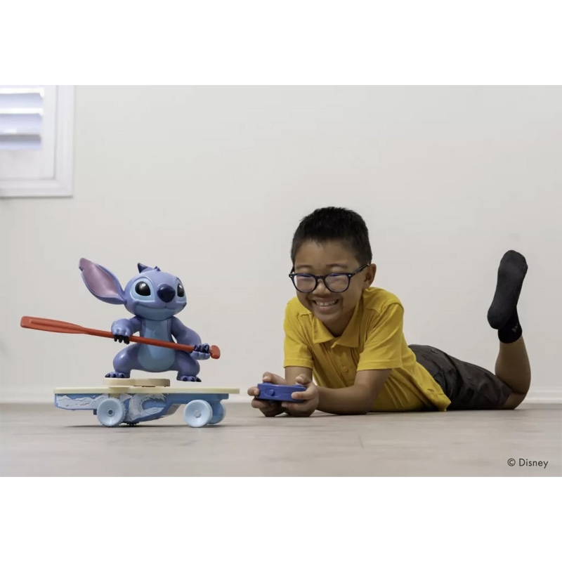 Surfând Stitch Controlat de la Distanță